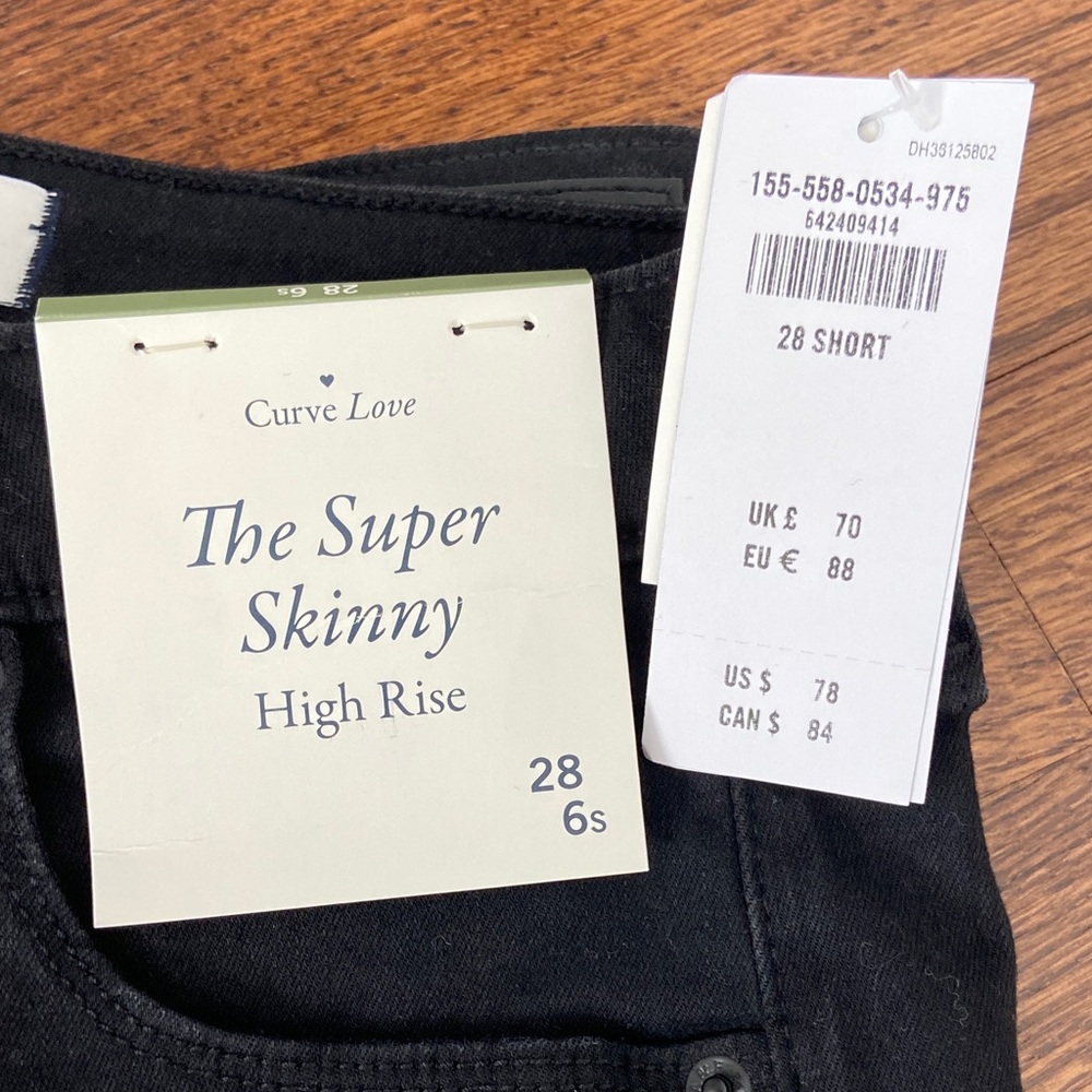 NWT Abercrombie & Fitch Women's Black High Rise Skinny Jean (Curve Love) - Picture 3 of 6